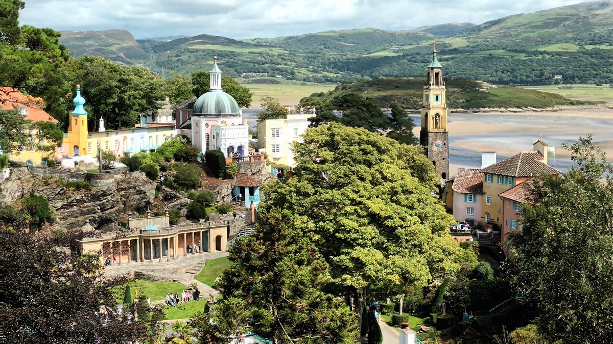 Time Out magazine writers name Portmeirion as one of the 15 most beautiful places in Britain. dailypost.co.uk/whats-on/trips…