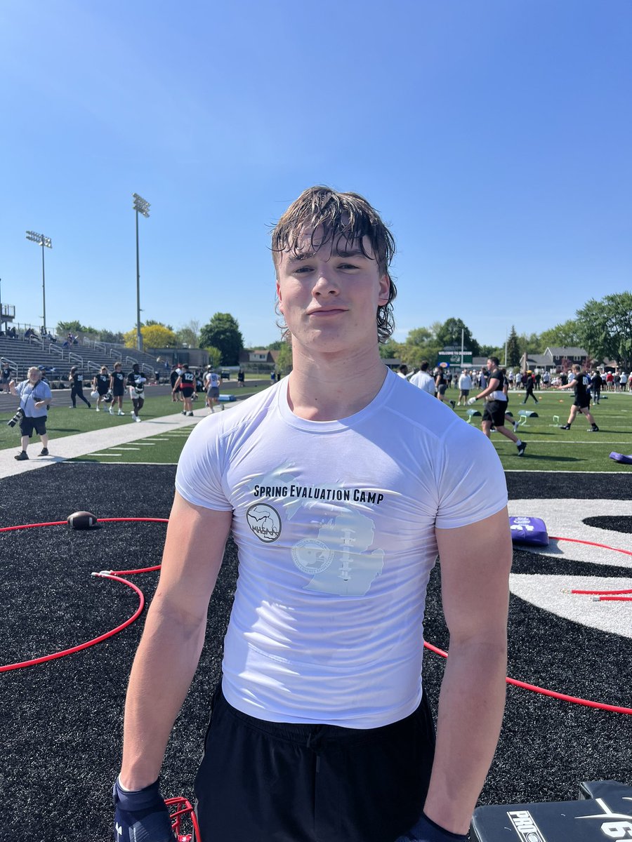 Alex Pallone (@alex_pallone) on Twitter photo Liked what I saw out of 2027 DE Max Bollman from <a href="/brcardinals/">Big Rapids Athletics</a>
Technically raw but extremely explosive and well-built Liked what I saw out of 2027 DE Max Bollman from <a href="/brcardinals/">Big Rapids Athletics</a>
Technically raw but extremely explosive and well-built