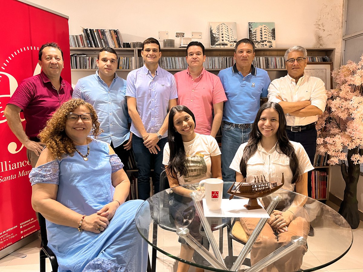 Dialogopublico_'s tweet photo. ¿Ya lo escuchaste? 👀. El episodio #13 destacó por sus invitados y tema a conversar. 🗣️📃 https://t.co/eSt2UCZ2Dl