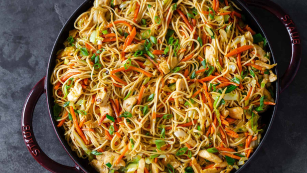 soopercart_'s tweet photo. 🍲 Elevate your cooking game with our Perfect Chicken Chow Mein recipe! Whether you're a kitchen novice or a seasoned chef, this dish is sure to impress. #ChickenChowMein #RecipeOfTheDay #HealthyEating 🥢
RECIPE: https://t.co/L4EfQ8ry68 https://t.co/AaA2SbpYR5