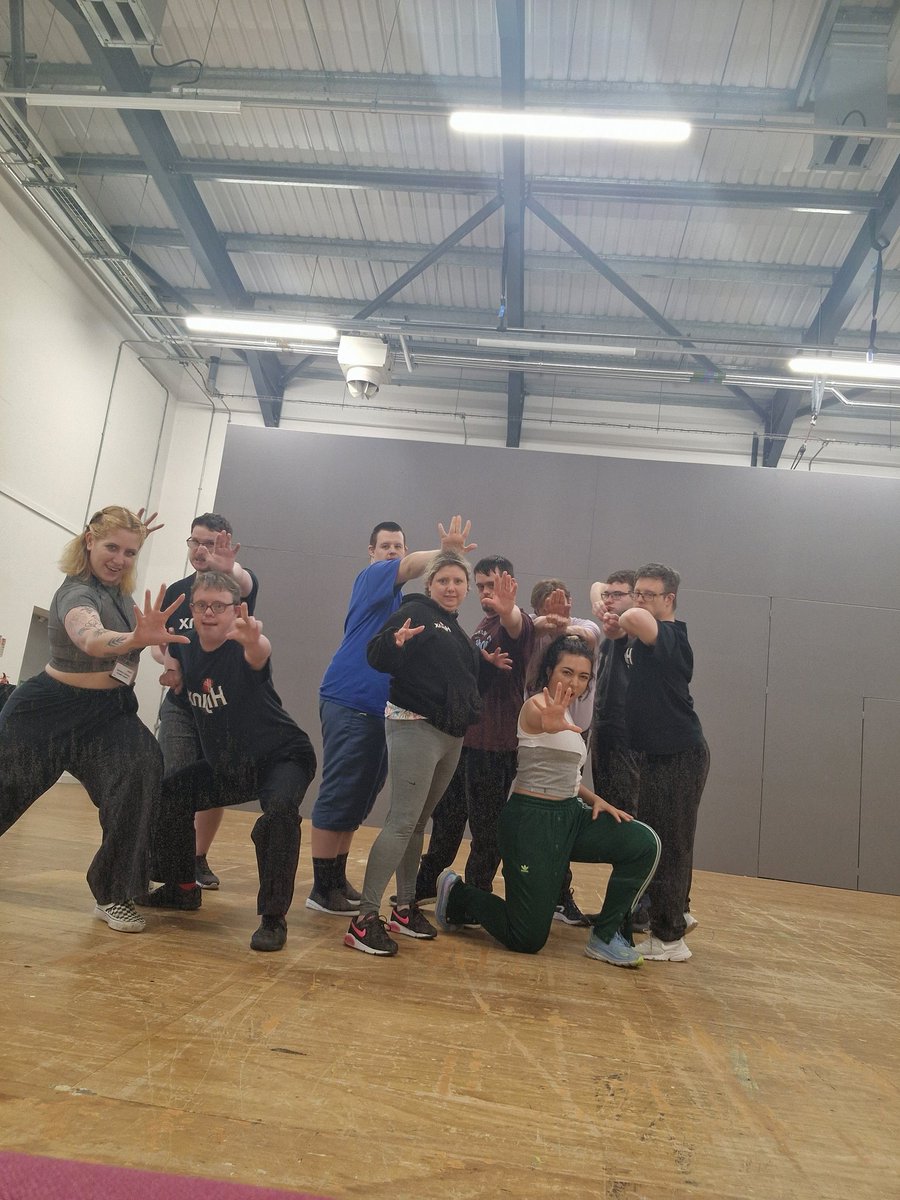 Rebecca Wilson ✡️🏴󠁧󠁢󠁷󠁬󠁳󠁿 tweet media