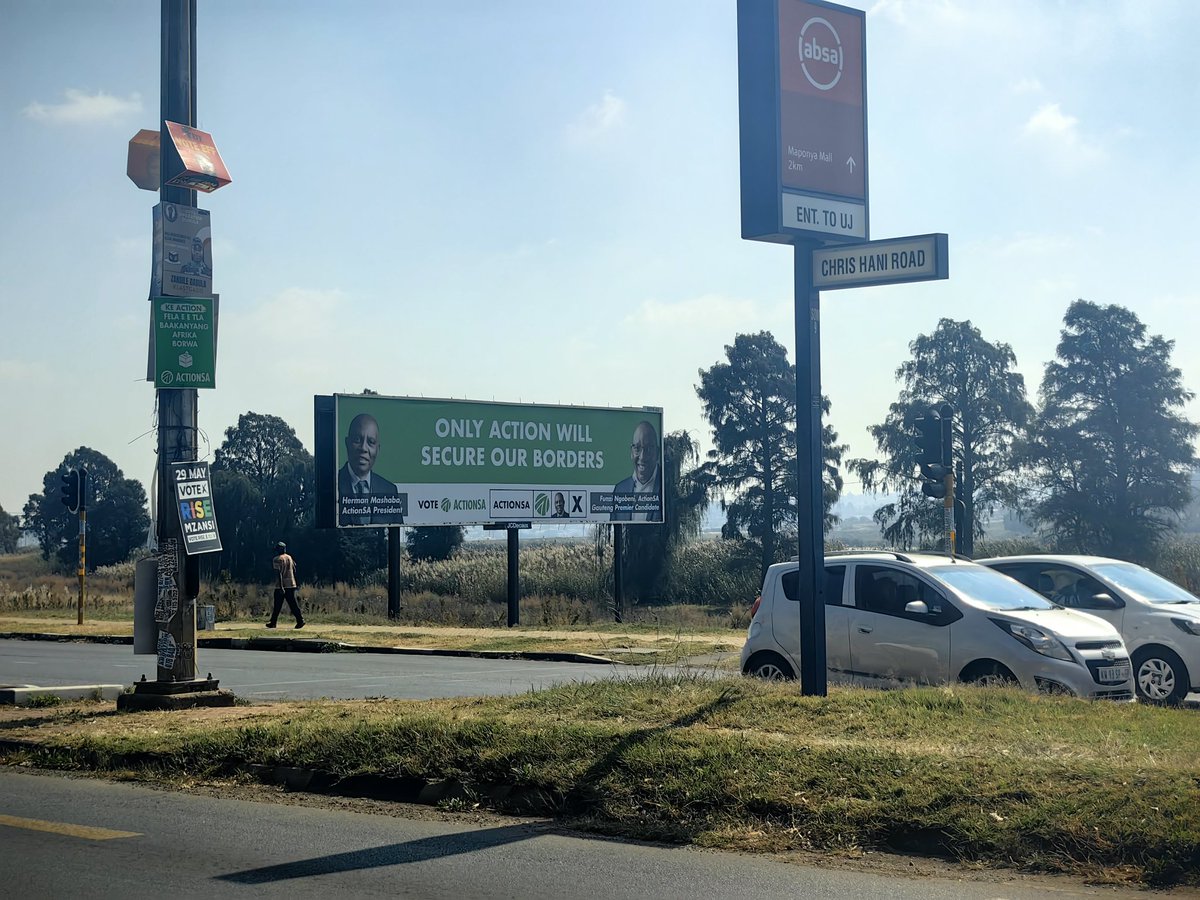 Passing by UJ Soweto, happy to see this Billboard. Only Action will secure our borders. @ActionSA_JHB @HermanMashaba @Funzi_Ngobeni @Emmah_More
