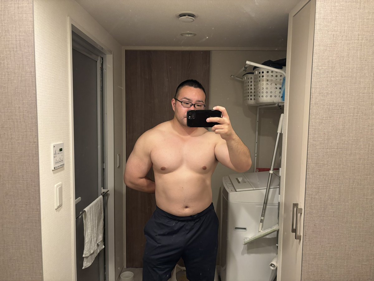 体調崩して筋トレサボってたので今週からまた頑張ります。