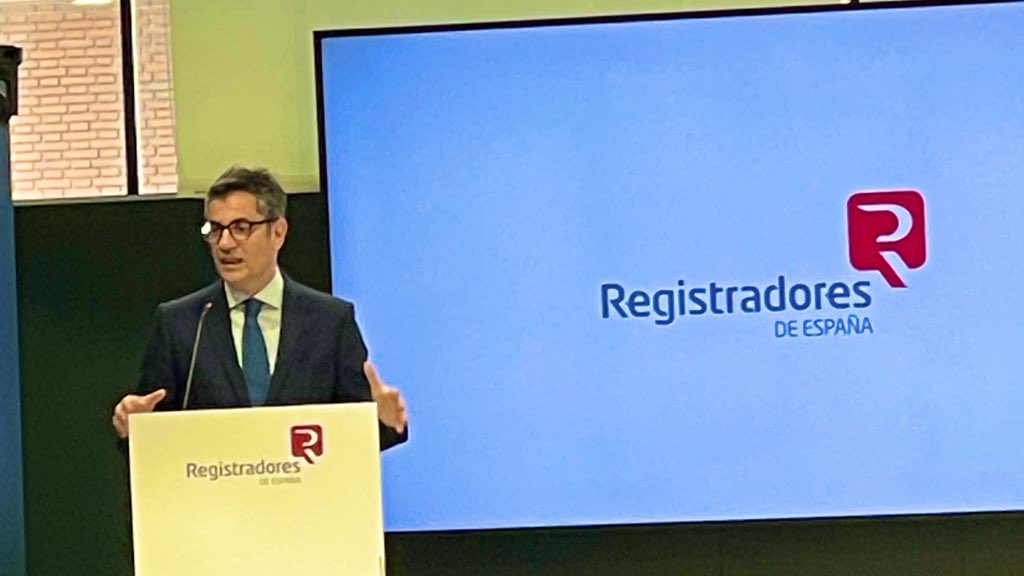 <a href="/justiciagob/">Ministerio de la Presidencia, Justicia y R. Cortes</a> <a href="/M_Presidencia/">Ministerio de la Presidencia, Justicia y R. Cortes</a> <a href="/sebastiadelrey/">Sebastián del Rey</a> <a href="/MariaEmiliaAdan/">Maria Emilia Adán</a> <a href="/basimarmolejo/">basilio aguirre</a> <a href="/JosSori04812194/">José Soriano</a> <a href="/felixbolanosg/">Félix Bolaños</a> “(…) lo que hacéis en los registros, esto es, dar certeza, significa proteger la actividad económica del país: protegéis y dais certeza al
patrimonio de las personas y ponéis en valor el modelo
español registral”.

Ministro de <a href="/justiciagob/">Ministerio de la Presidencia, Justicia y R. Cortes</a> <a href="/M_Presidencia/">Ministerio de la Presidencia, Justicia y R. Cortes</a> Félix Bolaños