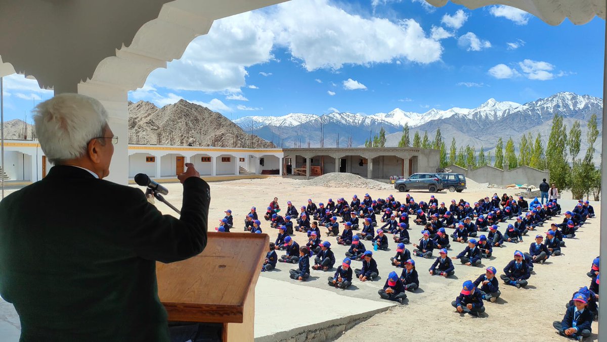 Ladakh Environment and Health Organization (LEHO) organised a campaign today in Jamyang High school to address issues of global warming and climate change and to bring awareness among the students to combat environmental challenges.