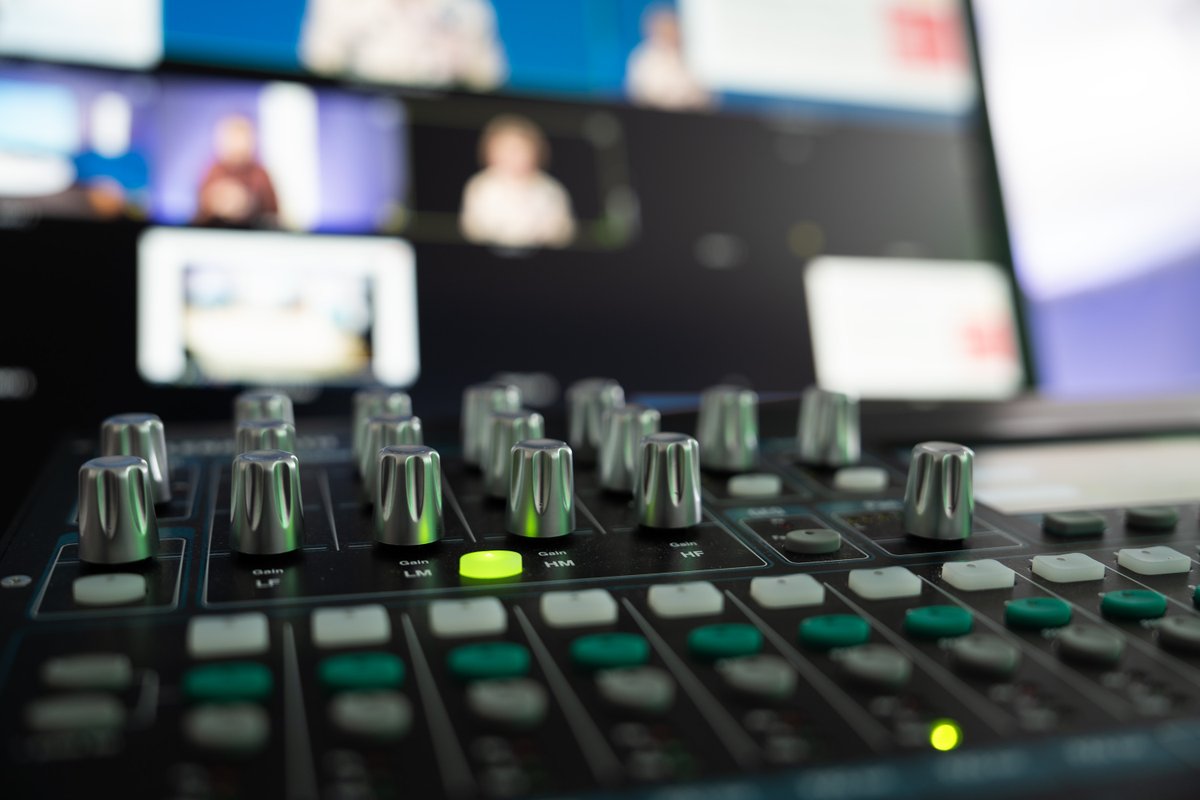 Studio Linjat tweet media