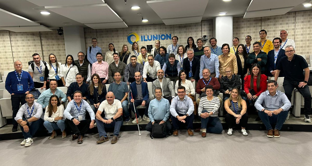 ILUNION's tweet photo. 👩‍🎓 Hemos recibido una visita muy especial en #TorreILUNION.

Alumnos de @esicmedellin durante las jornadas que están celebrando de la inmersión internacional en España para sus estudiantes de #ExecutivePrograms.

¡Gracias por conocer de primera mano nuestro propósito! https://t.co/oWKw745acn