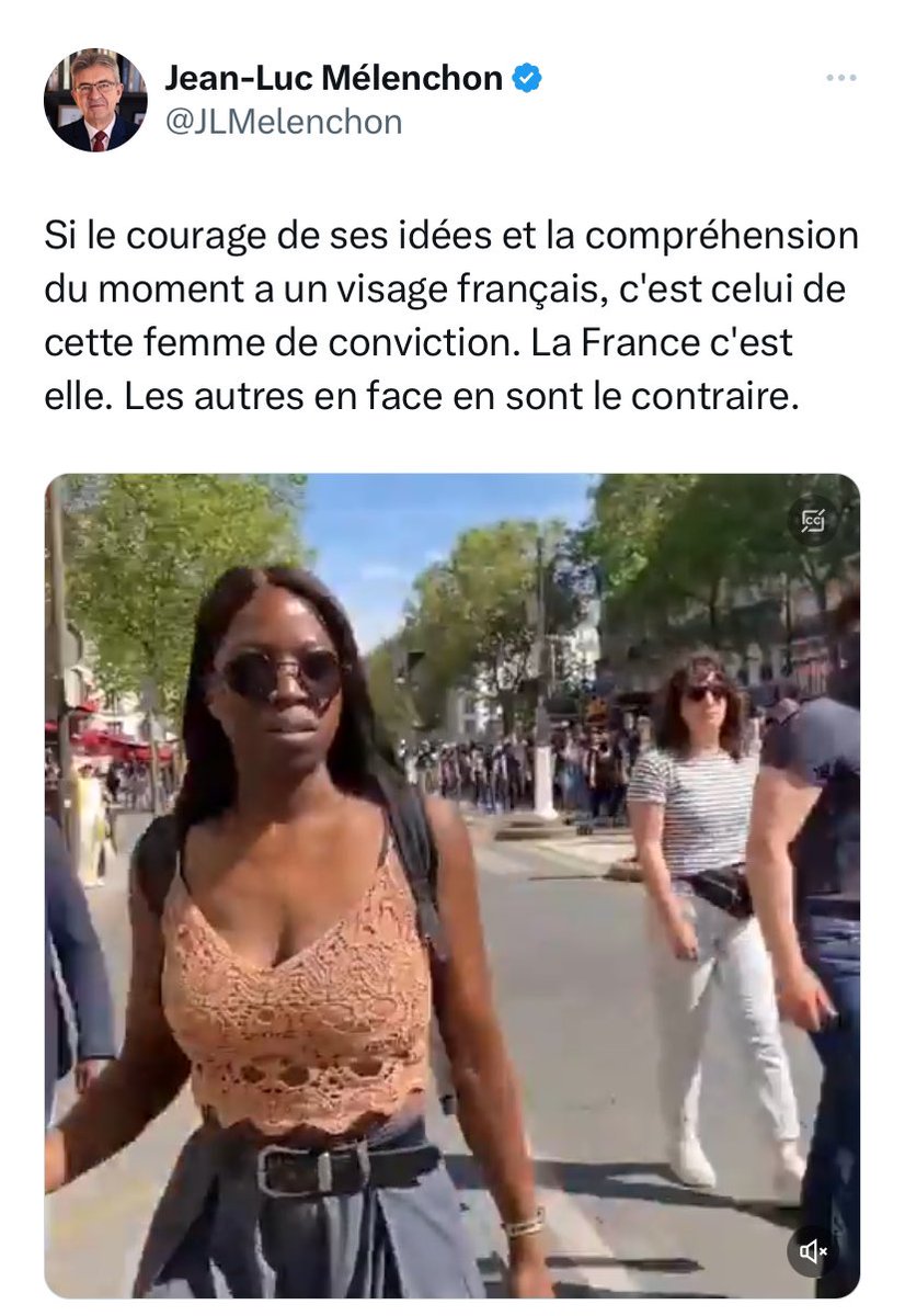 Adja #Traoré qui traite les Français de « salés blancs de merde » est le visage de la France selon l’antisémite islamiste #Melenchon 😡