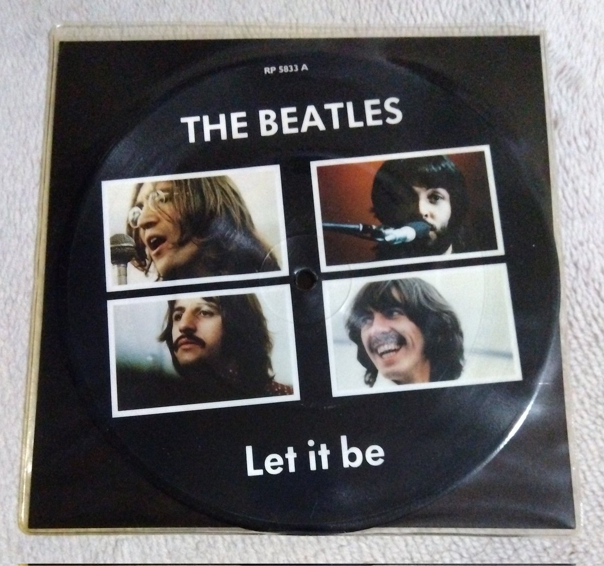 #NowPlaying
LET IT BE
#TheBeatles