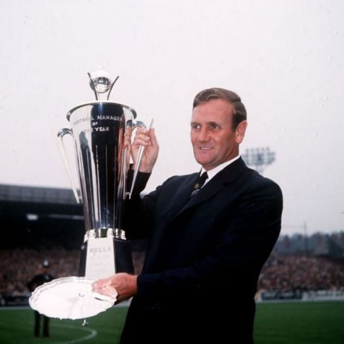 LUFCMOTcom's tweet photo. 35 years ago today, Don Revie passed away.
Always remembered, never, ever forgotten, forever a legend. 💙💛 https://t.co/Ds38nhNQC5