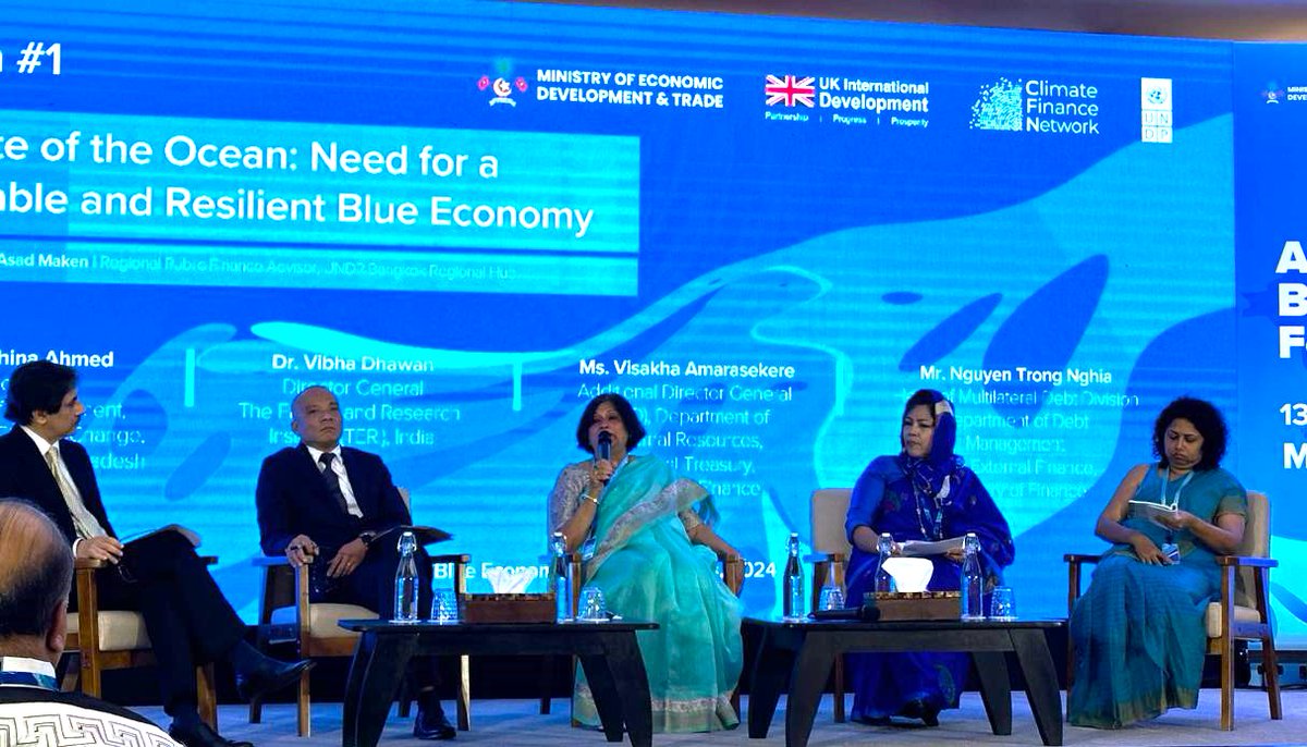 .@DrVibhaDhawan, Director General, TERI, talked at the Asia – Pacific #BlueEconomyForum in the session 'The State of the Ocean: Need for a #Sustainable and #Resilient Blue Economy' at Maldives organized by @CFN_UNDP hosted at @UNDP.