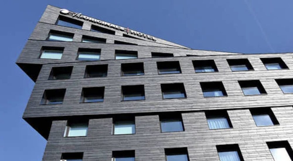 ESIBuilding's tweet image. Create interesting facades with CUPACLAD® 101 RANDOM slate rainscreen cladding system from @CUPAPIZARRAS_en ow.ly/U3f850Rl3gH #FacadeInspiration #RainscreenCladding #SlateCladding #SustainableLiving