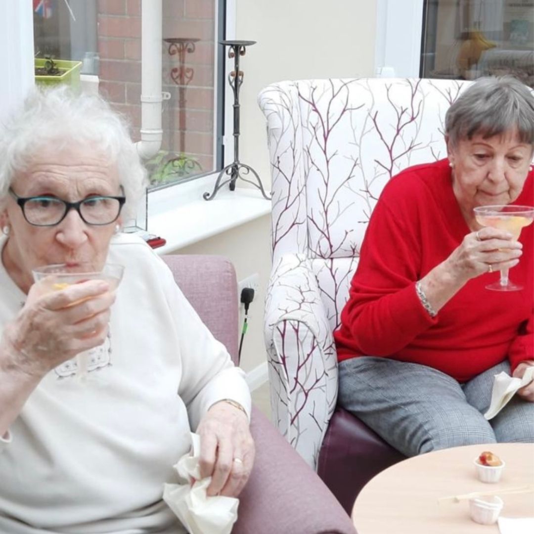 Socialising is key to happiness at any age! Our tenants cherish the opportunity to mingle in our communal lounge, enjoying chats over home-cooked meals, taking trips out and getting active together! #AgeWell #RetirementCommunity #EastSussex #CommunityLiving