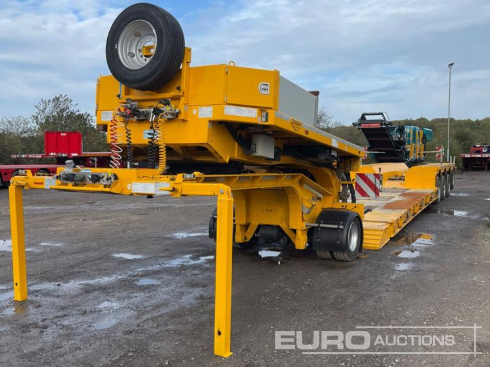 📢 Looking for new or used machinery?📢 Euro Auctions have a huge selection of machinery in their upcoming Dromore auction, taking place 17th & 18th May @ 9:00am. Register: buff.ly/3QetQkk View lots: buff.ly/49QRD0K #AD