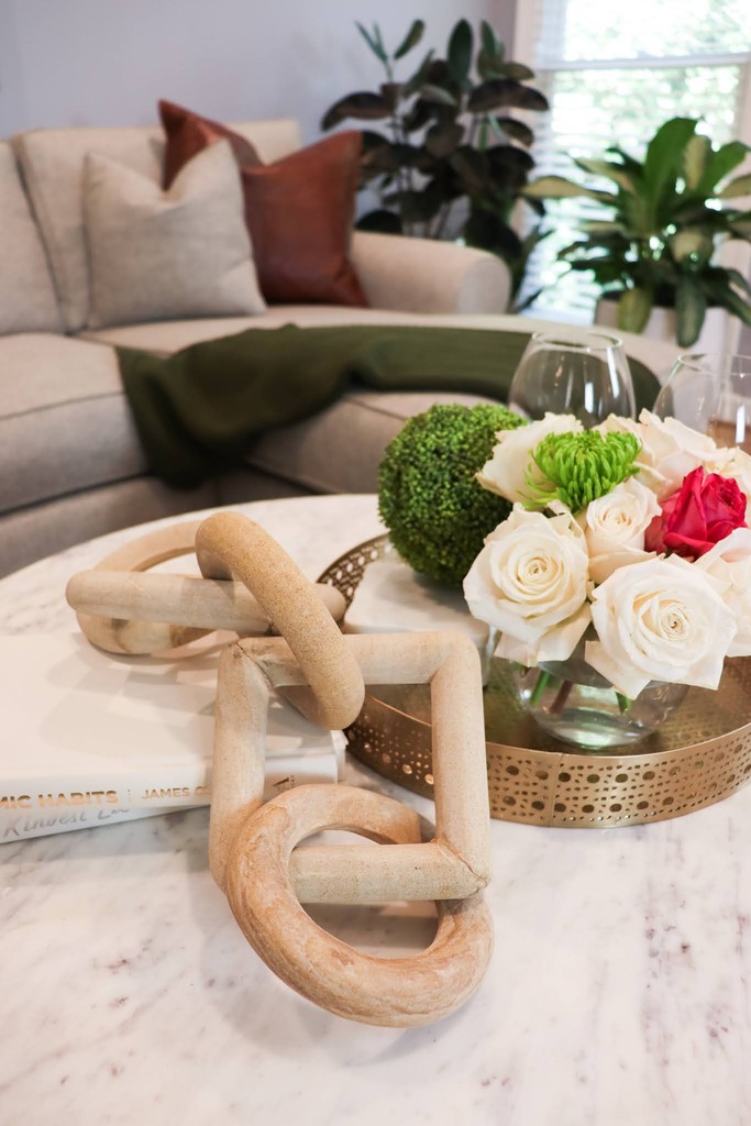 Adding exciting additions to your decor can enhance the personality of the space whether you do it with color, florals, textures, or other decorative objects. 
#homeaccents #homedecor #interiors