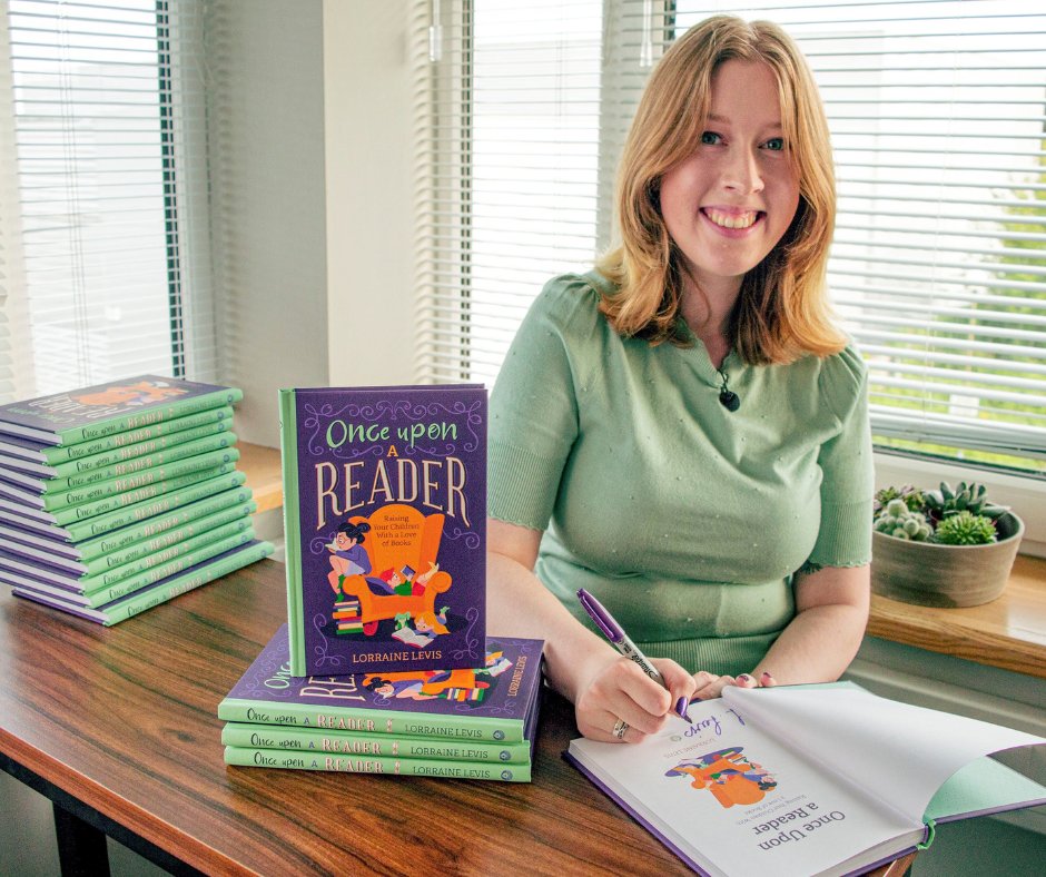 Lorraine Levis has previously worked in Dubray Books and as a children’s sales executive for Penguin Random House Ireland. And after that she debuted with: ONCE UPON A READER. 📚 Available here: currachbooks.com/product/once-u… #kidsbooks #onceuponareader #irishbooks #irishbookseller