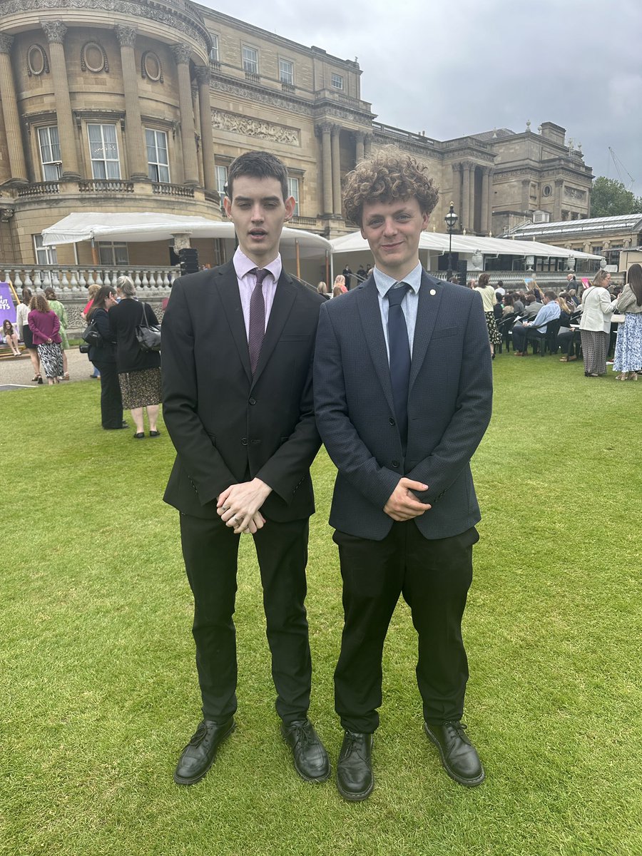 Hatcham College DofE (@hahc_dofe) on Twitter photo Congratulations to Ben and Jake whose achievements were celebrated at the Gold DofE Award event at Buckingham Palace today. They both achieved their Bronze, Silver and Gold awards whilst at Hatcham College. Well done to you both! <a href="/HabsHatcham/">Haberdashers' Hatcham College</a> <a href="/DofE/">The Duke of Edinburgh’s Award</a> <a href="/HHCSixthForm/">HabsHatchamSixthForm</a> #GoldAwards2024 Congratulations to Ben and Jake whose achievements were celebrated at the Gold DofE Award event at Buckingham Palace today. They both achieved their Bronze, Silver and Gold awards whilst at Hatcham College. Well done to you both! <a href="/HabsHatcham/">Haberdashers' Hatcham College</a> <a href="/DofE/">The Duke of Edinburgh’s Award</a> <a href="/HHCSixthForm/">HabsHatchamSixthForm</a> #GoldAwards2024