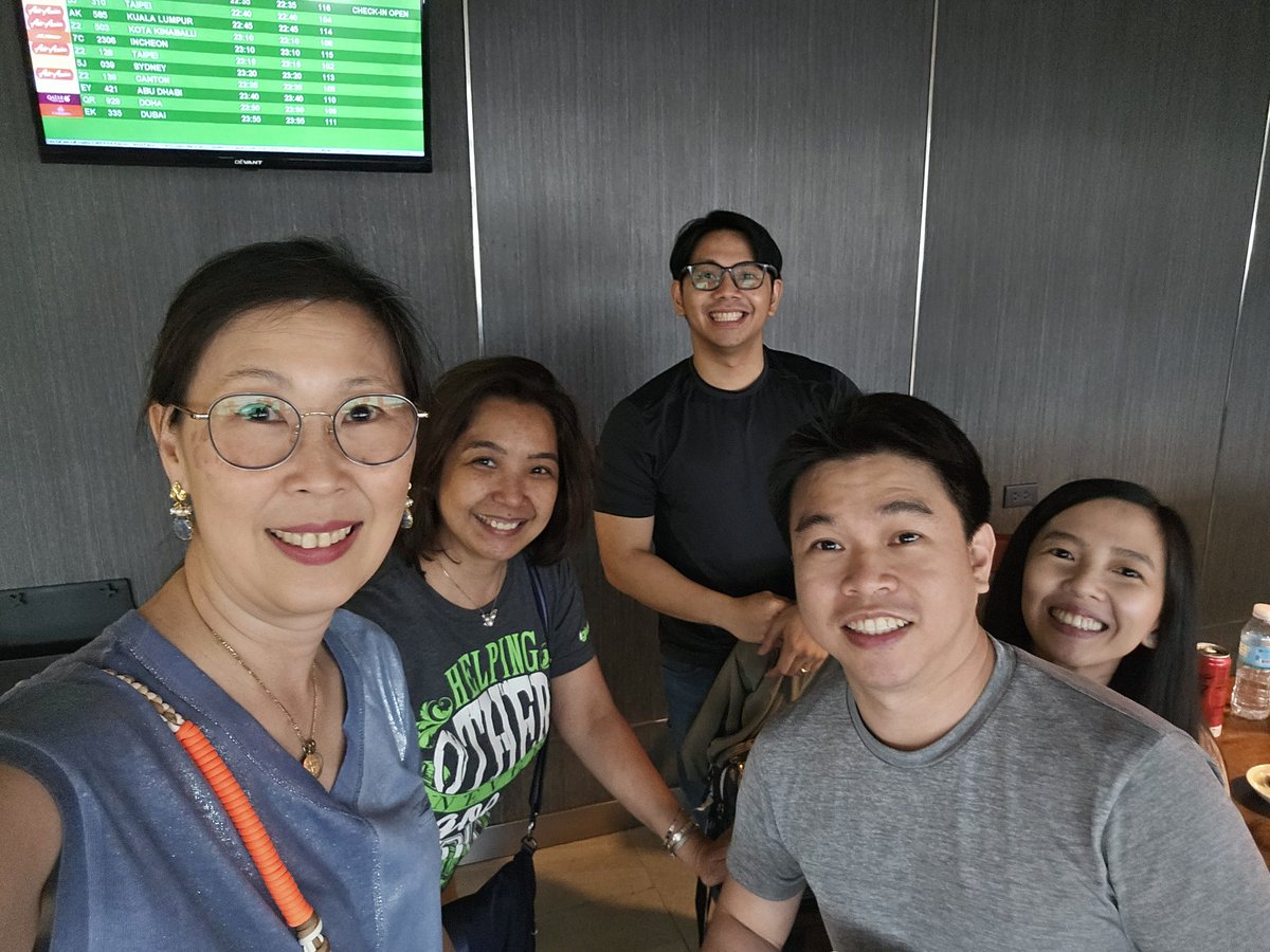 🇵🇭First batch gone, 2nd batch on our way to #IHPBA2024 in #CapeTown! See you all soon! #SoMe4HPB #MILS @IHPBA @ILLS_LAPLIVER @EAHPBA @ahpba @PAHPBS1 @hpb_so @Shrikhande_SV @Abuhilal9Abu @Surgerygirl8 @Serrablohpb @Abuhilal9Abu @VautheyMD @HopSTranCao @MinterWiscSurg @HalletJulie