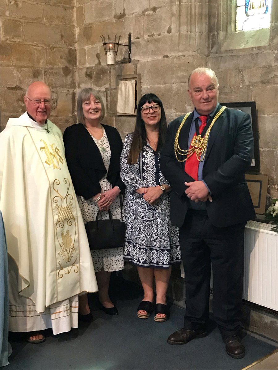 @theRCN's Deputy President Tracey Budding attended the annual Nurses' Day service at St Peter & St Paul's Church in Kirton, Lincs yesterday, laying flowers on the memorial to Dame Sarah Swift, one of the RCN's founders.