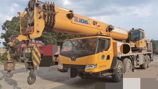 2020 year xcmg 55ton truck crane for sale .type QY55KC，46.5m mainboom，16m vicejib，10.5ton counterweight ,  working 4300 hours 32000km , good condition...
Website links:en.dindang168.com/g/83699