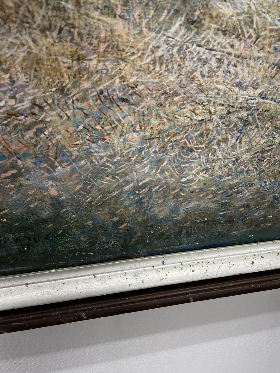 昨日は岡山のギャラリー722まで山本一雄展へ。絵の具を細かく重ねに重ねることで滲みでるような光を表現されているのですが、額にも絵の具が着いている絵がいくつもありました。朝早く行き過ぎて、ギャラリーの方のお話は聞けなかったのですが、その後行った長島愛生園で偶然お会いした（続く