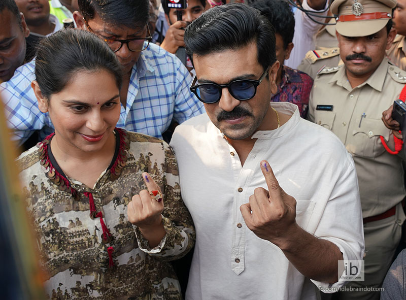 #RamCharan casts his vote idlebrain.com/news/today/ram…