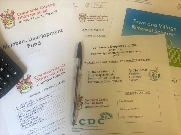 Donegal LCDC are inviting Community and Voluntary Groups throughout the County to complete a short questionnaire, on what supports they may require to complete and submit funding applications Full details - ow.ly/KqSv50REc4w #Donegal #YourCouncil