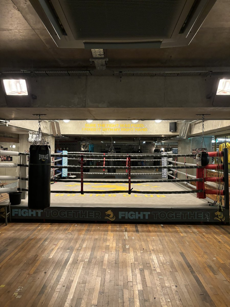 🥊 Boxing content coming your way via @oddschecker 👀 Keep your eyes peeled!