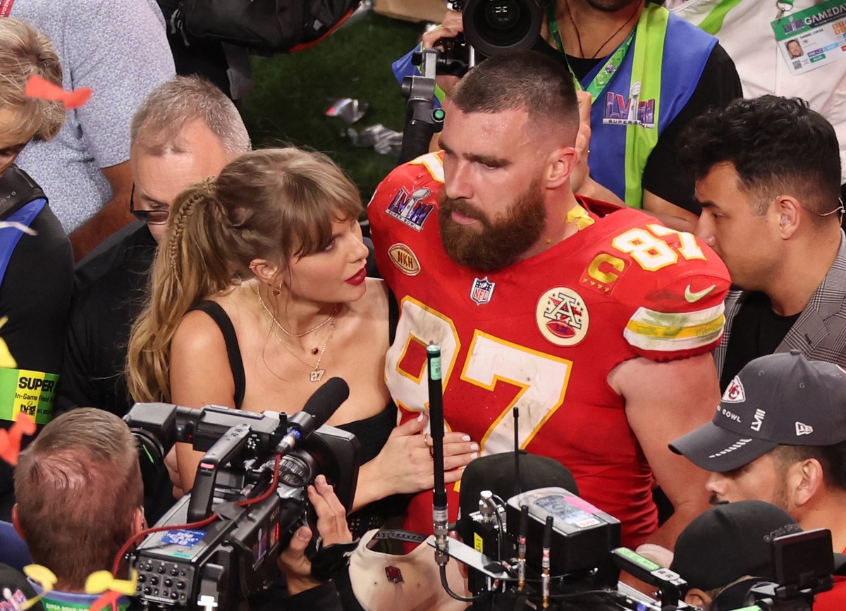 The romantic relationship between Taylor Swift and Travis Kelce continues to flourish. Does this development surprise you? Express your views.