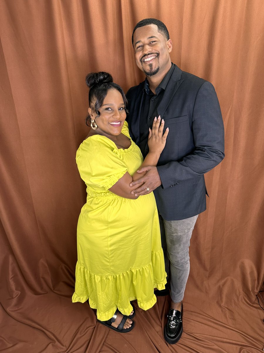 Angela Miller tweet media