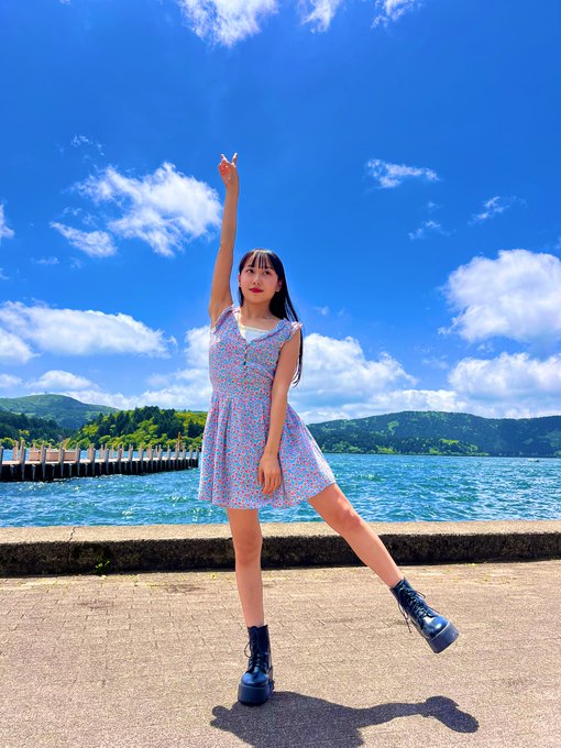 NananeのTwitter画像37