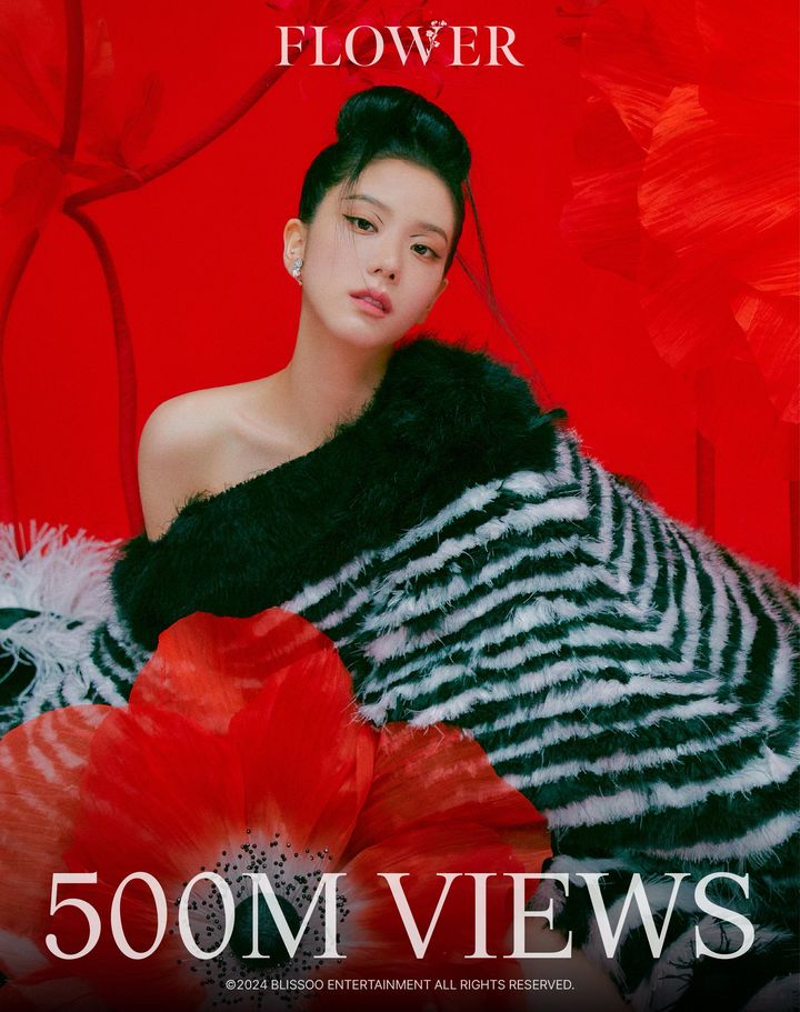 According to @officialBLISSOO, 'Flower' by #JISOO reached 500M views today at 2:57 am KST, in 409 days. '#FLOWER is the fastest K-pop singer's MV released in 2023 to reach 500M views. It also achieved it as the fastest among Korean female solo singers.' naver.me/F6b38oO2