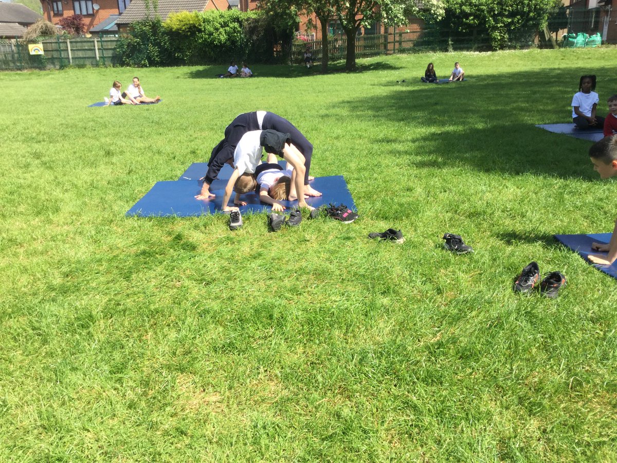 StIgOssett's tweet photo. As the hall was in use, Class 4 took their PE lesson outside this morning to develop a range of counter-balance and counter-tension balances. π€Έ#symmetrybalancetravel @_beyondphysical #balance #corestrength #partnerwork #makingshapes #keepitstraight https://t.co/Jxshi8ozWB