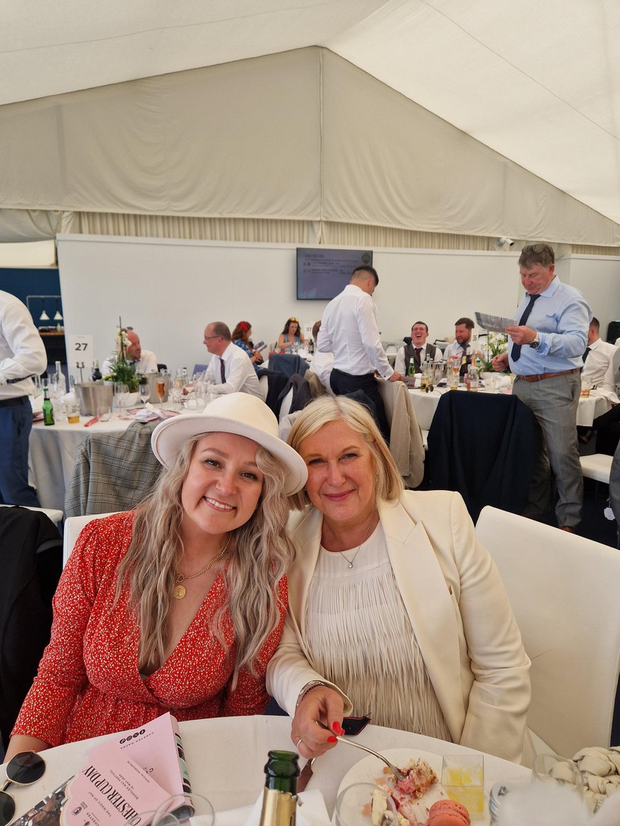 The sun was shining bright as our team gathered for our annual day out at Chester Racecourse. 
With Cup day festivities in full swing, we traded laptops for champagne glasses and enjoyed a day of excitement in the final furlong.
#ChesterRaces #TeamOuting #SunshineAndChampagne