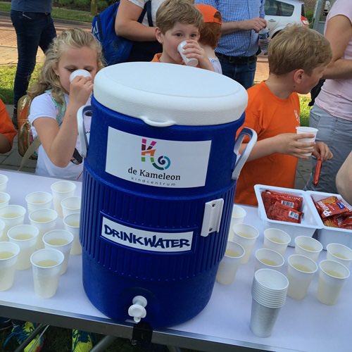 Stapt jouw school of gemeente ook over op DrinkWater? 

👉🏻 DrinkSchoolWater.com 

#onderwijs #preventieakkoord #kraanwater #gezondeschool #jogg #waterkoelers #drinkwater