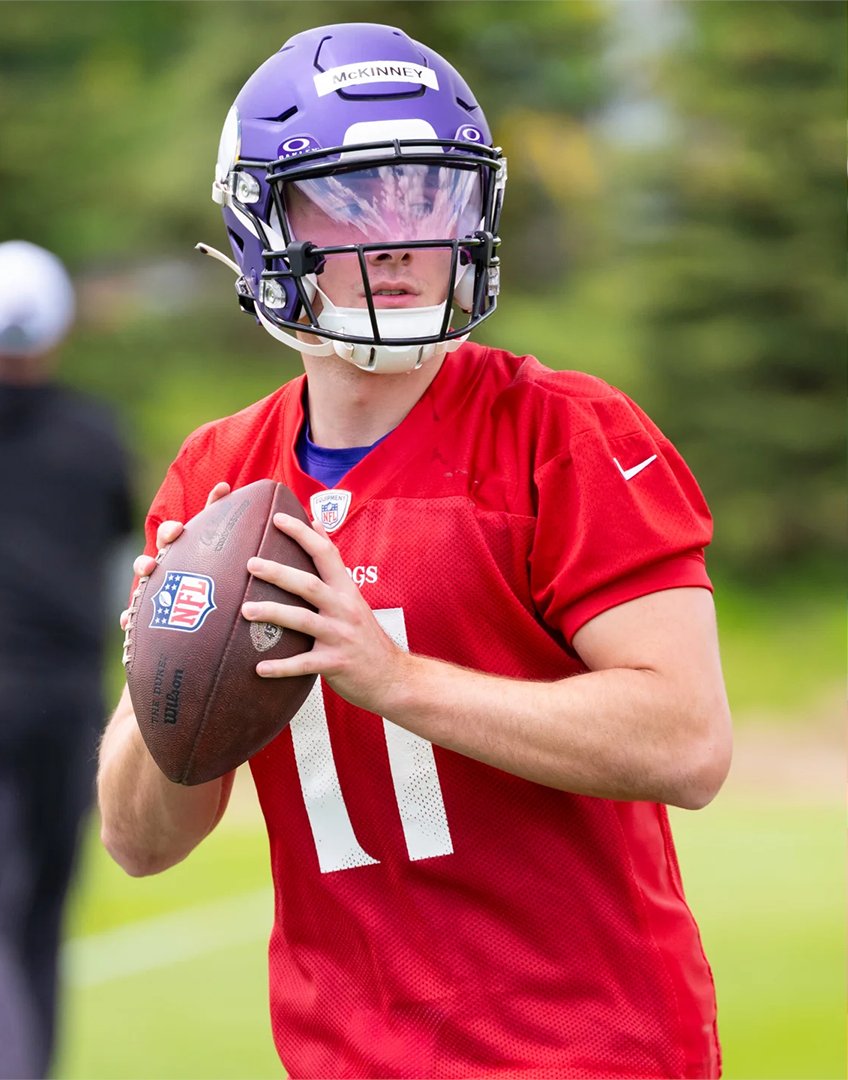 Our man @Parker_Mckinney checking in from @Vikings Rookie Mini Camp! 🎯 #E2W | #MatterOfPride