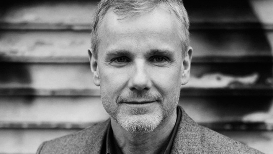 Little Black Book (@lbbonline) on Twitter photo Company 3 colourist and co-founder Dave Hussey (<a href="/Davehussey/">Dave Hussey</a>) speaks to LBB’s Ben Conway (<a href="/Benjamin_Conway/">Ben Conway</a>) about a career of colouring music royalty, from Michael Jackson to Lady Gaga, Rihanna, Katy Perry, Taylor Swift and more. hubs.la/Q02wVXHL0 Company 3 colourist and co-founder Dave Hussey (<a href="/Davehussey/">Dave Hussey</a>) speaks to LBB’s Ben Conway (<a href="/Benjamin_Conway/">Ben Conway</a>) about a career of colouring music royalty, from Michael Jackson to Lady Gaga, Rihanna, Katy Perry, Taylor Swift and more. hubs.la/Q02wVXHL0