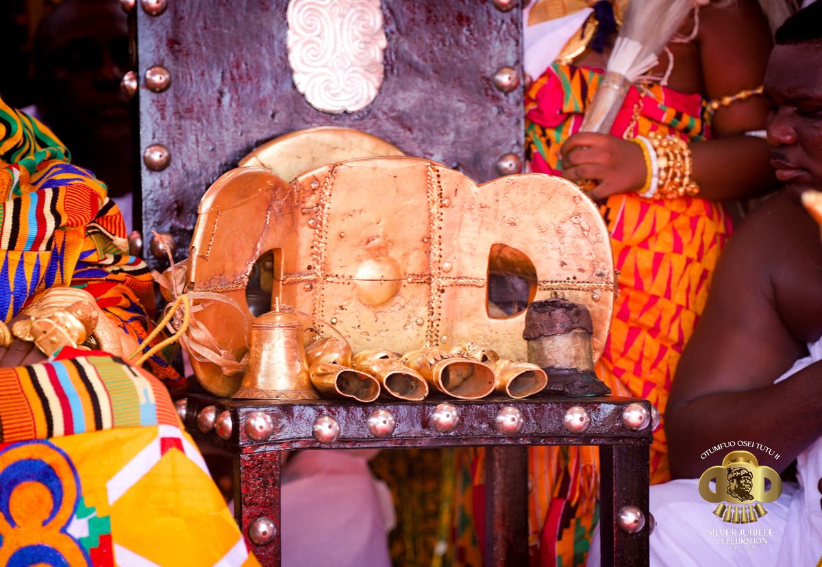 The Golden Stool of the Asante, also known as Sika Dwa Kofi, was publicly displayed during the Asantehene, Otumfuo Osei Tutu II silver jubilee celebrations. #OnuaTV