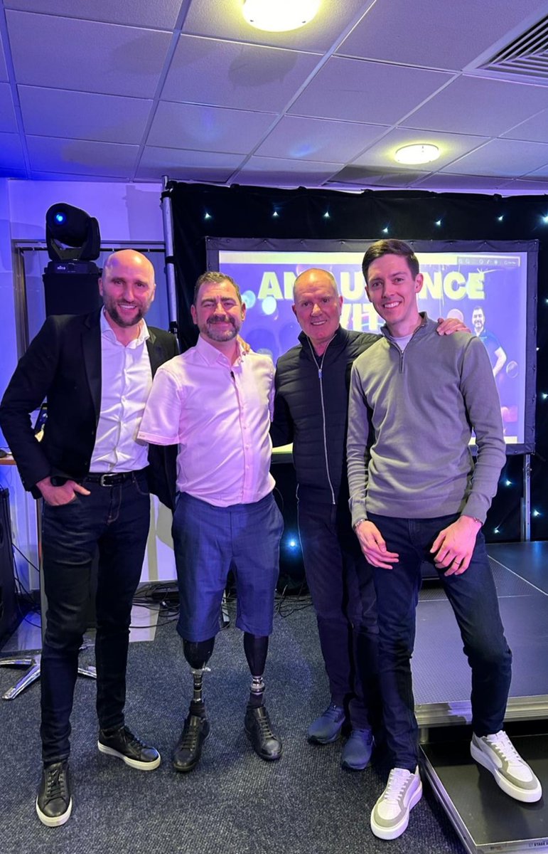 🎉Our team joined 'An Audience with Andy Reid MBE' on April 27, 2024, at Saints Stadium. Special guests Louie McCarthy-Scarsbrook and host Pete Emmett made it unforgettable. Thanks to Jess Cosy for the beautiful music. A night to remember for a noble cause! 
😀