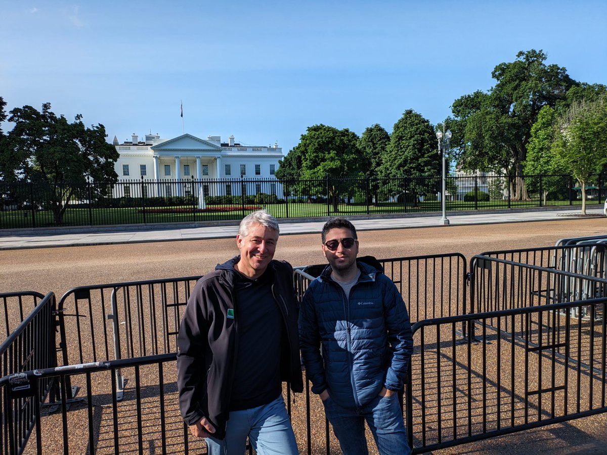 Excited to be in 🇺🇸 w/@OrganicsEurope's President Jan Plagge to attend Organic Week! Besides this event, we have a quite dense agenda. E.g. Today we're traveling to @RodaleInstitute, an independent non-profit institution researching regenerative organic farming practices.