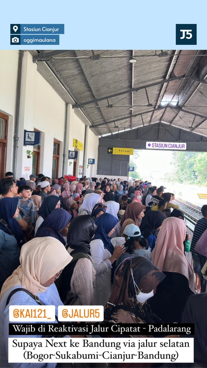 Pada hari Senin (13/5), Stasiun Cianjur terpantau padat dengan calon penumpang KA Siliwangi (Sukabumi - Cipatat pp). Reaktivasi jalur KA Cianjur - Padalarang tinggal menyisakan pembangunan jalur baru Cipatat - Sasaksaat. Nantinya KA dari arah Cianjur dan Purwakarta akan
