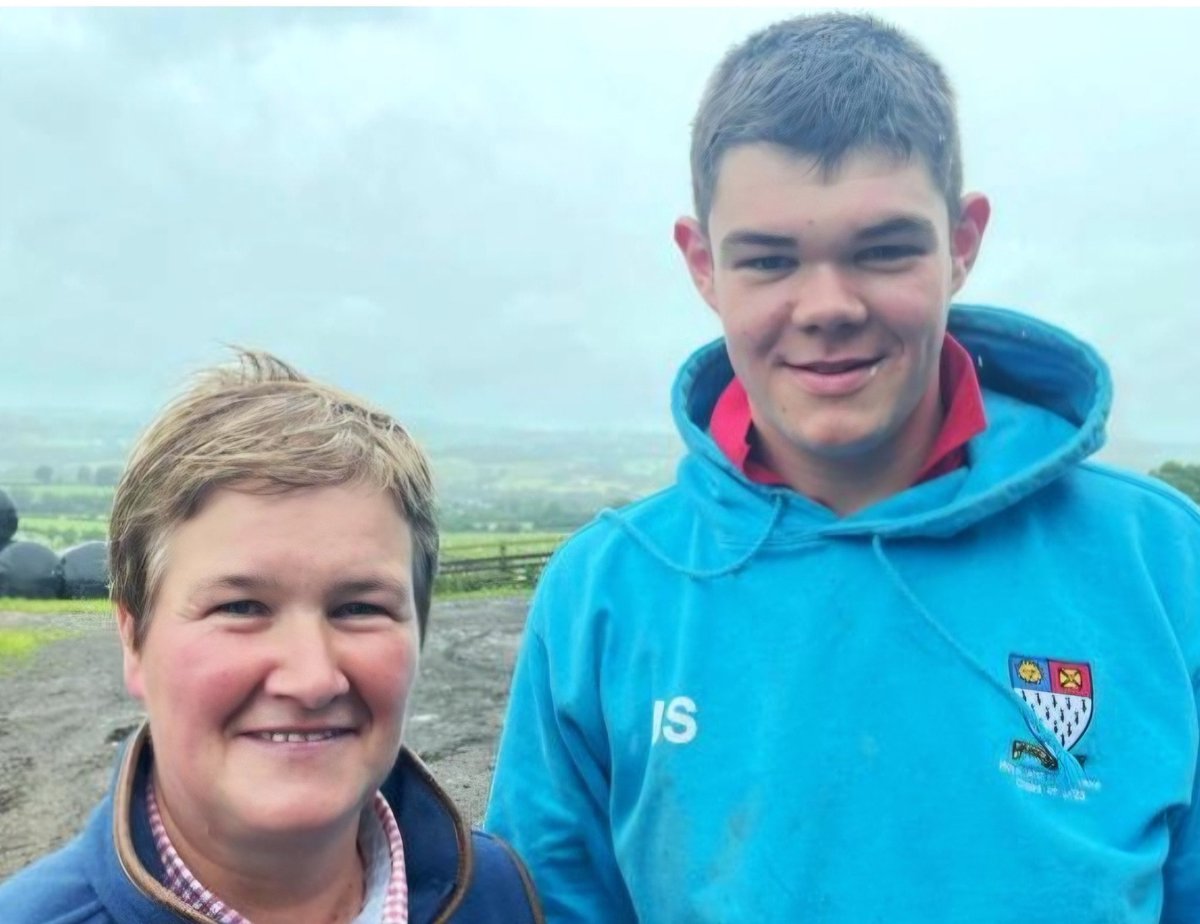 FREE SHEEP FARM WALK TUESDAY 14TH MAY. 

- Stevenson farm Donegal
- Located midway between Castlefinn + Killygordon F93KF77
- Light refreshments on arrival <a href="/6pm/">Follow us @Shop6pm!</a>
- Farm walk commences at 6.30pm

This event is very kindly sponsored by <a href="/MullinahoneCoop/">Mullinahone Co-op</a> #igasheep