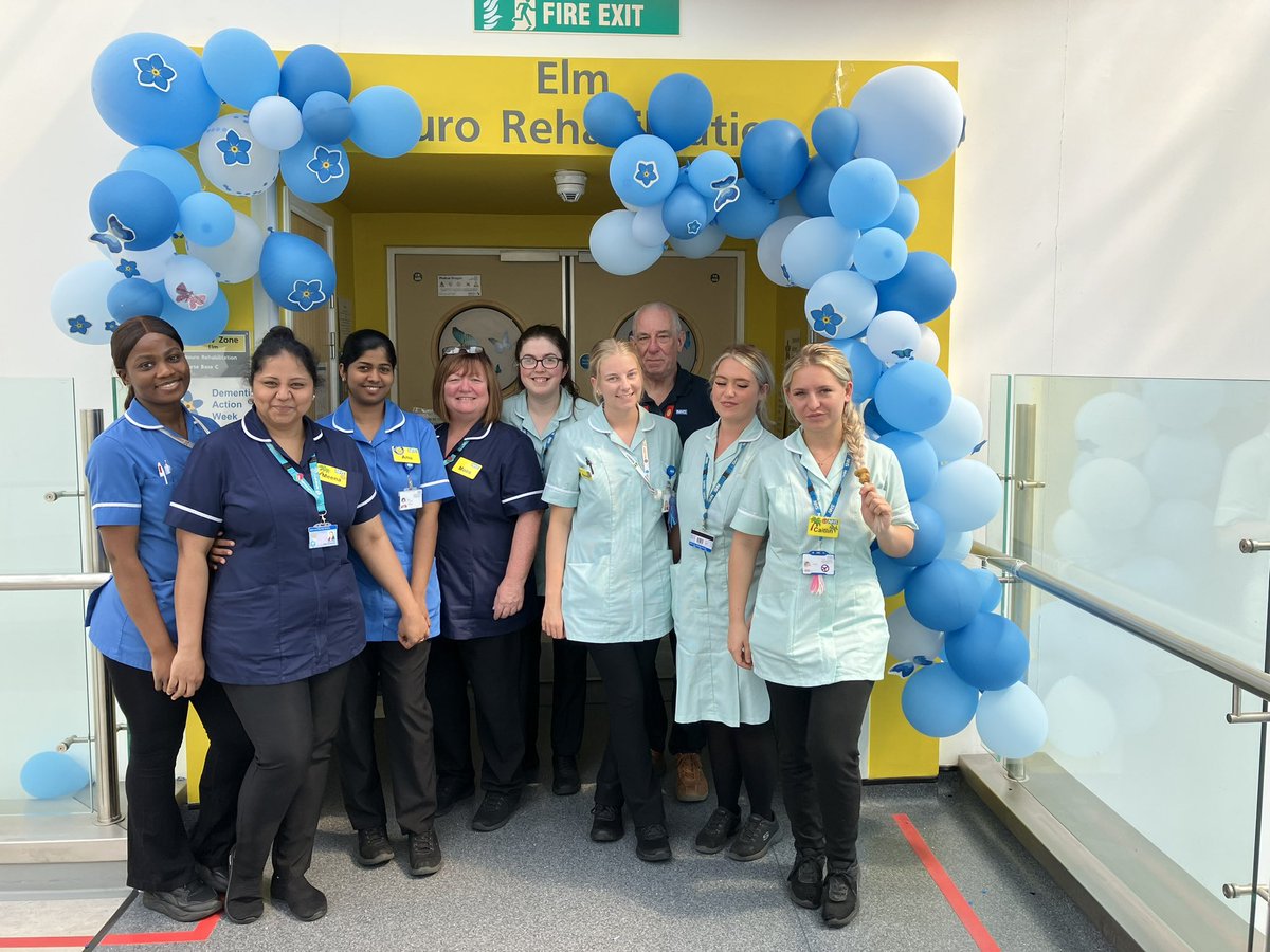 rbeck1969's tweet photo. National Dementia Week #Elm C , daily activities planned this week in the afternoon and evening from movie night to cake decorating . https://t.co/fhzwj5xBZE