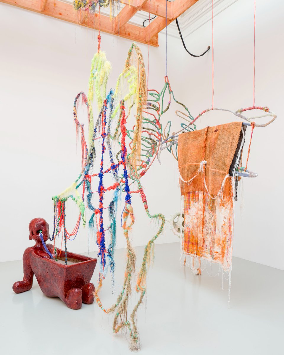 {International}

👉 <a href="/la_Biennale/">La Biennale di Venezia</a>
La Commission mécénat de la Fondation des Artistes a retenu les projets des 3 artistes sélectionnés pour les trois derniers Pavillons français de la Biennale de Venise :

• Laure Prouvost (2019)
• Zineb Sedira (2022)
• Julien Creuzet (2024)