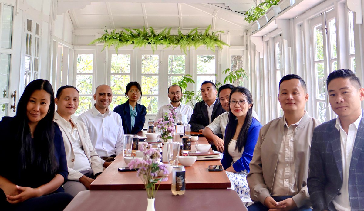 Along with fellow incubators, had the privilege to be part of the exclusive Networking Brunch at the Heritage, old DC bungalow, with the esteemed Mr. Nikhil V Kumar, a distinguished Business Growth Coach from New Delhi.
#YouthNet #YIC #YWEF #StartupNagaland