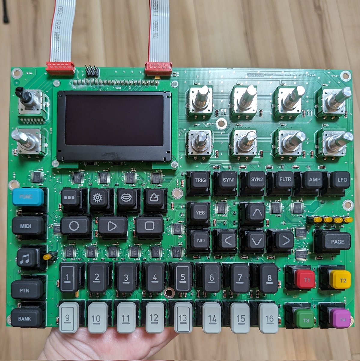 yuz240's tweet image. さて、と
#加水分解 #elektron #digitone