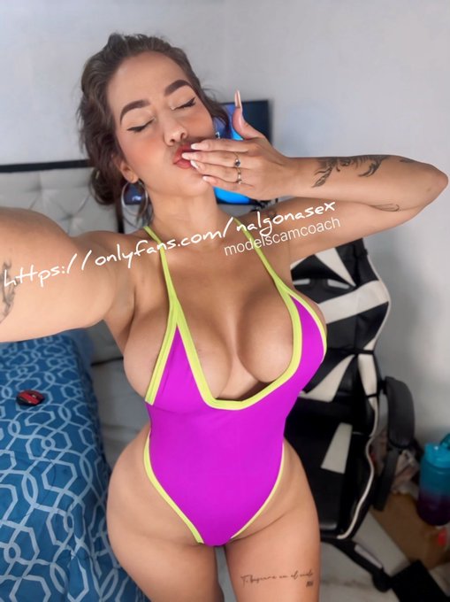 Kisses my Lovers 💋💋  30% de DESCUENTO  Full video -> #OnlyFans 🔥  Limited time discount on my #OnlyFans  30%<a href="/tag/onlyfans"class="tags"><span>#onlyfans</span></a>