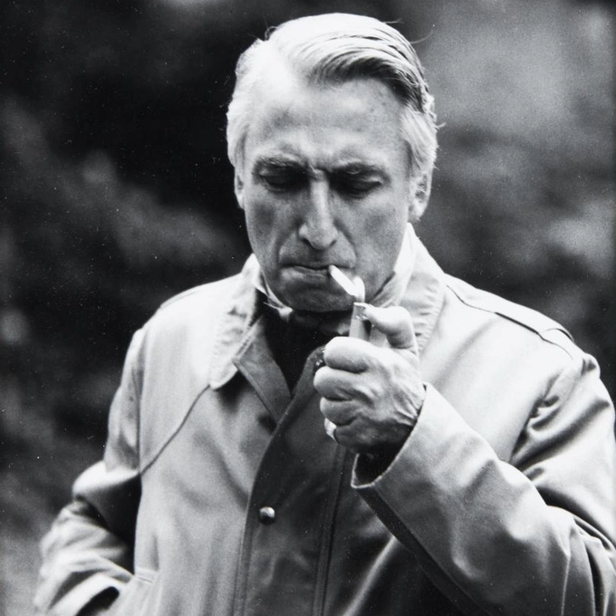 'Toda fotografía es un certificado de presencia.' La Cámara Lúcida. Roland Barthes (1915-1980)