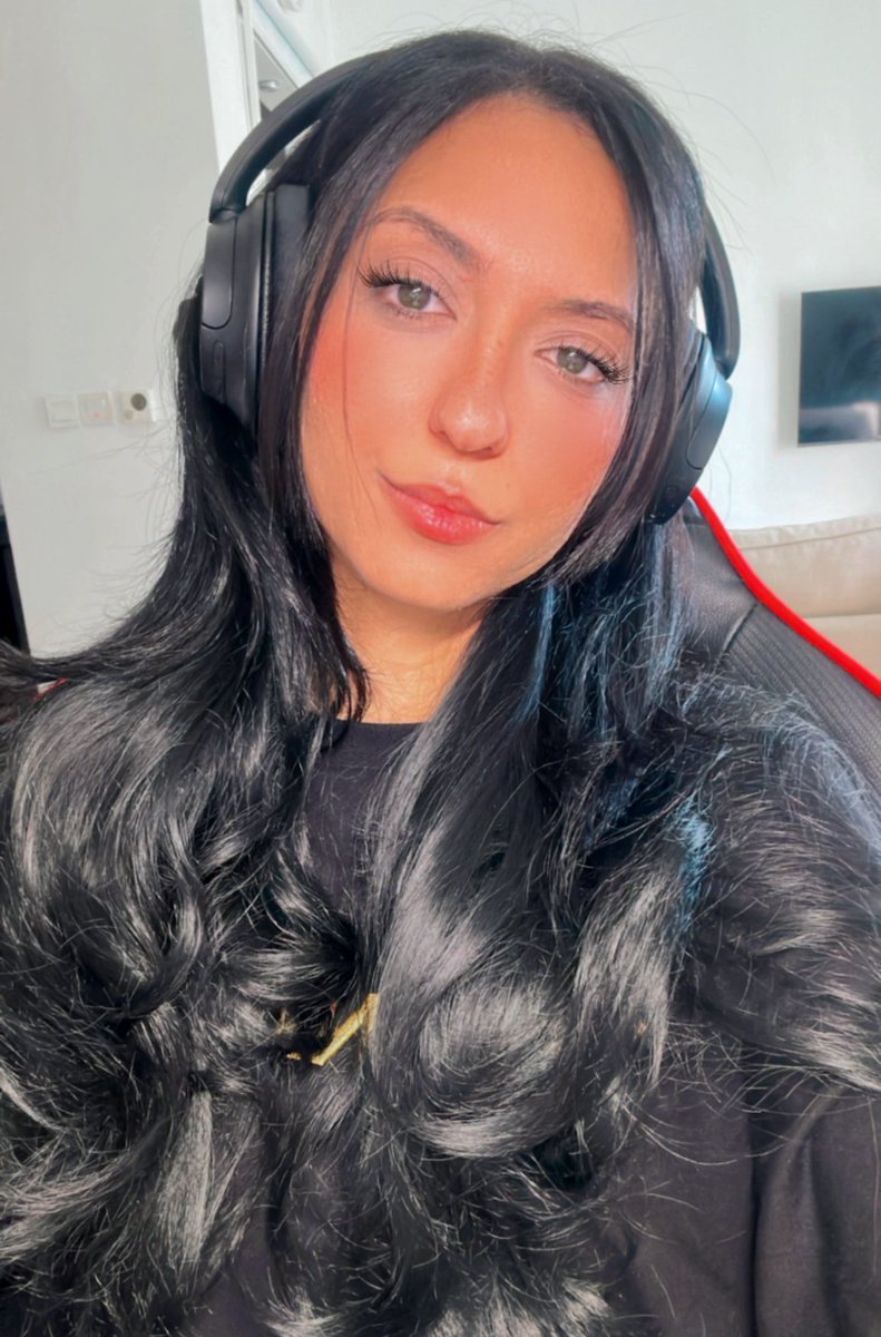 Hadir Hash tweet media