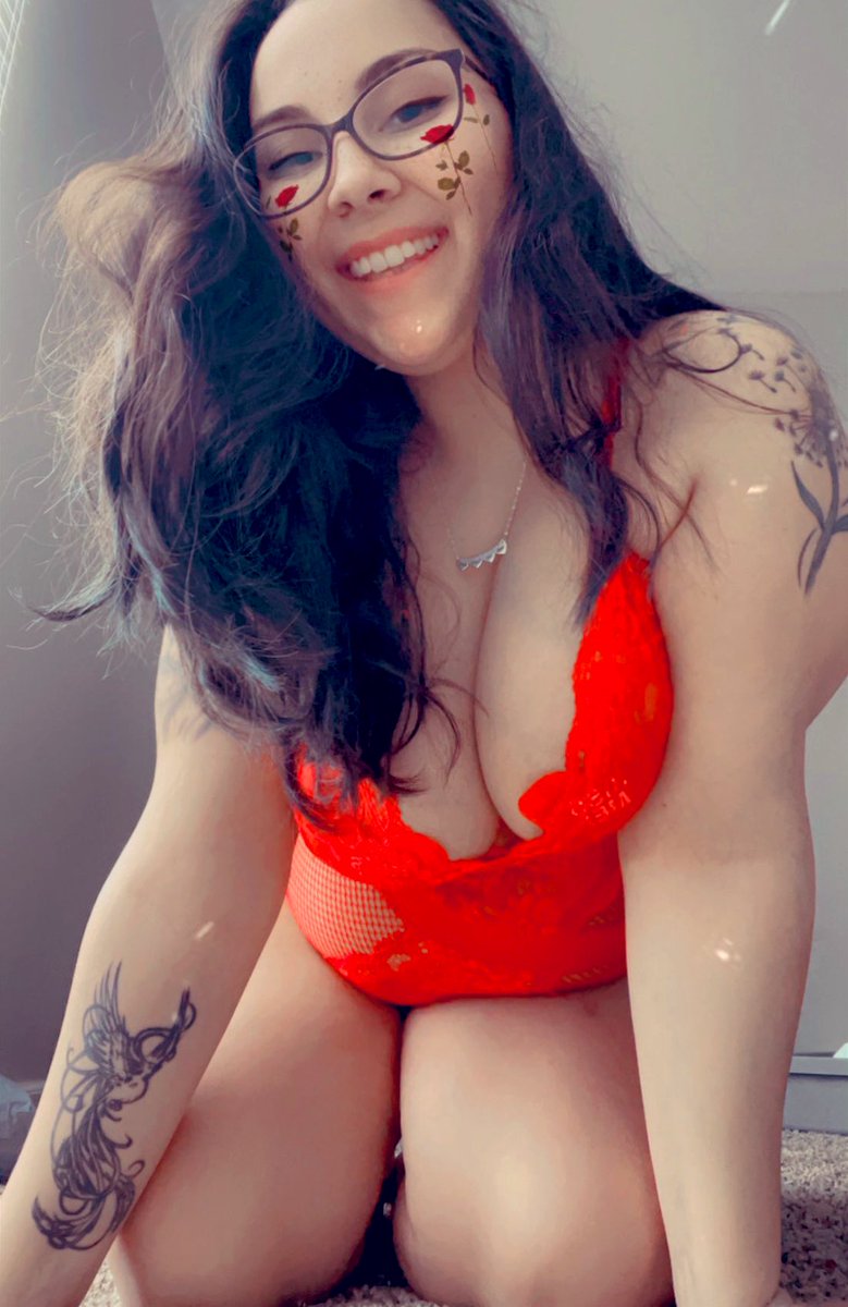 Gabrii_Gab's tweet photo. 🍭Sexchat ~ 350 Kč 🍭
🍑Balíček fotek ~ 500 Kč 🍑
🍒Balíček s videem ~ 600 Kč 🍒
~~~~~~~~~~~~~~~~~~~~~~~
Napiš si čekám tě na chatu zlato😍
Webka ~ 800 Kč 
Hovor sex ~ 600 Kč ( schůzky podle domluvy se zálohou samozřejmě nebo zakoupením balíčku)🍭🔥🔥🔥 https://t.co/pISiZYEdwS